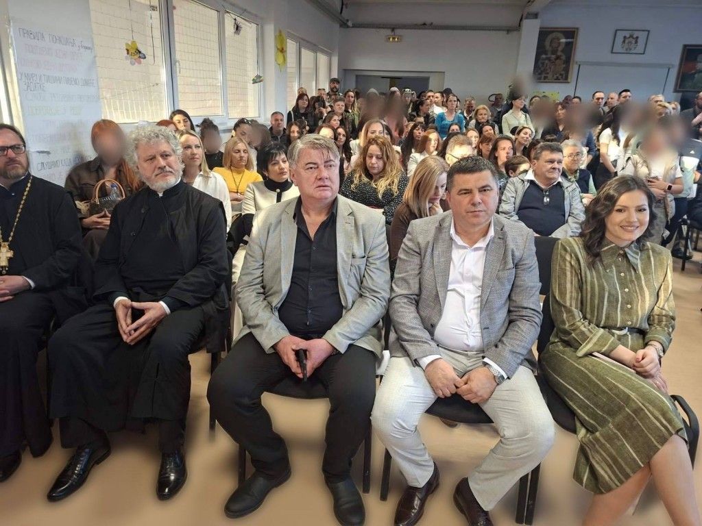 U ČAST SLAVNOM VOJVODI: Osnovna škola „Vojvoda Stepa“ obeležila Dan škole