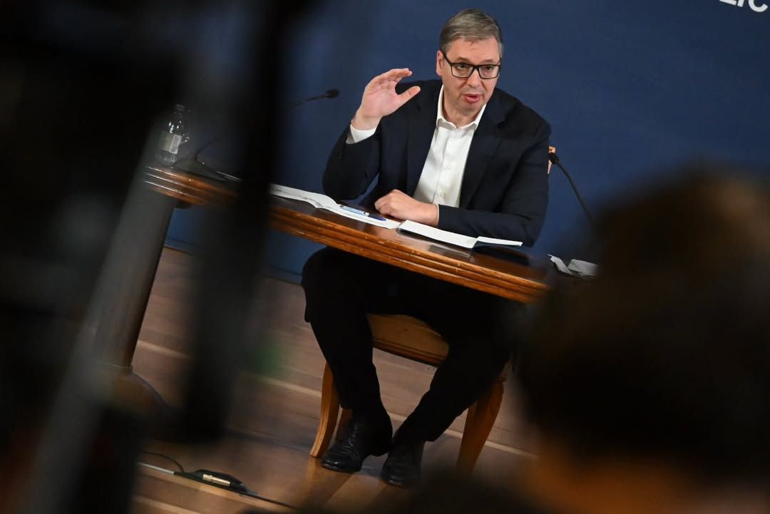VUČIĆ: SANKCIJE NIS-U TEŽAK UDAR ZA SRBIJU: Poziv na jedinstvo i odgovorno delovanje države