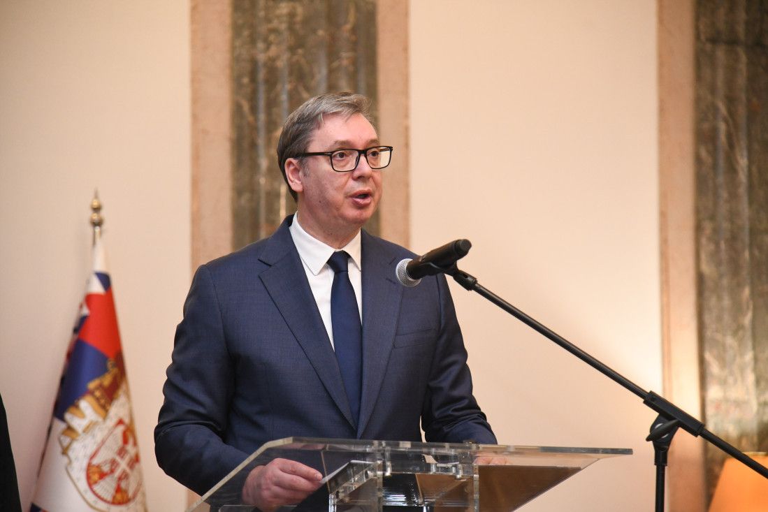 VUČIĆ SE OBRATIO GRAĐANIMA SRBIJE: Poručio da pred zemljom ima još mnogo izazova