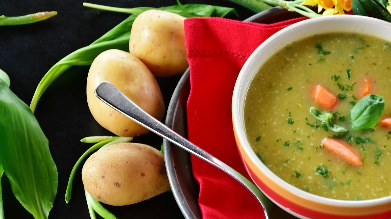 POSNA GASTRONOMSKA ČAROLIJA: Osvežavajuća supa od povrća na vodi