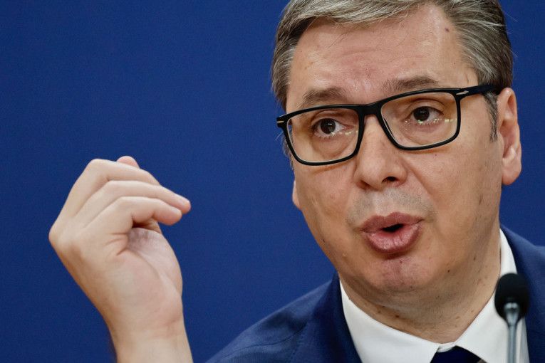 PREDSEDNIK VUČIĆ O SMRTI PAPE FRANJE: „Svet je izgubio izuzetnog duhovnog vođu“