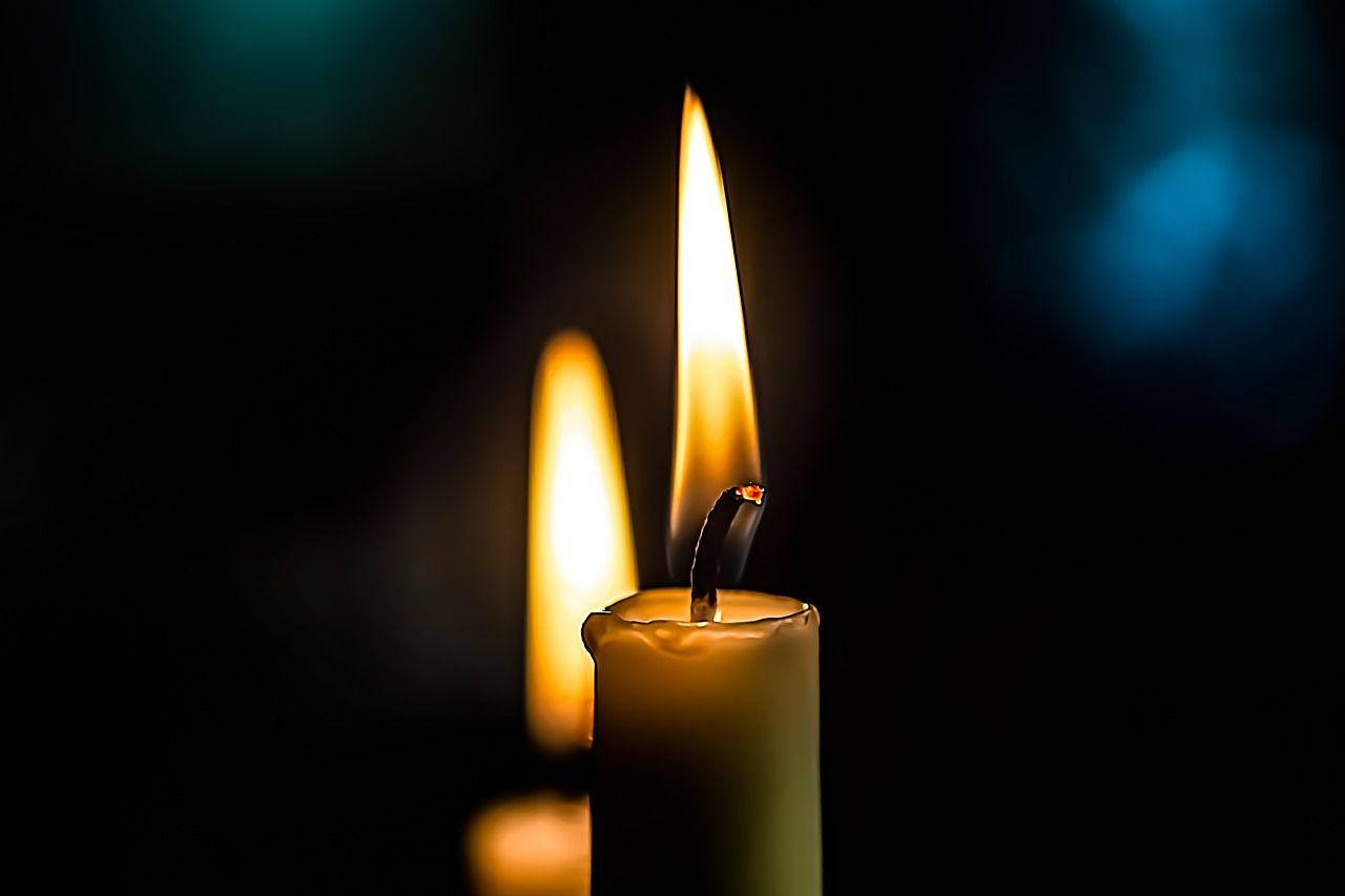 DANAS DAN ŽALOSTI U SRBIJI: Sećanje na žrtve tragedije na železničkoj stanici u Novom Sadu
