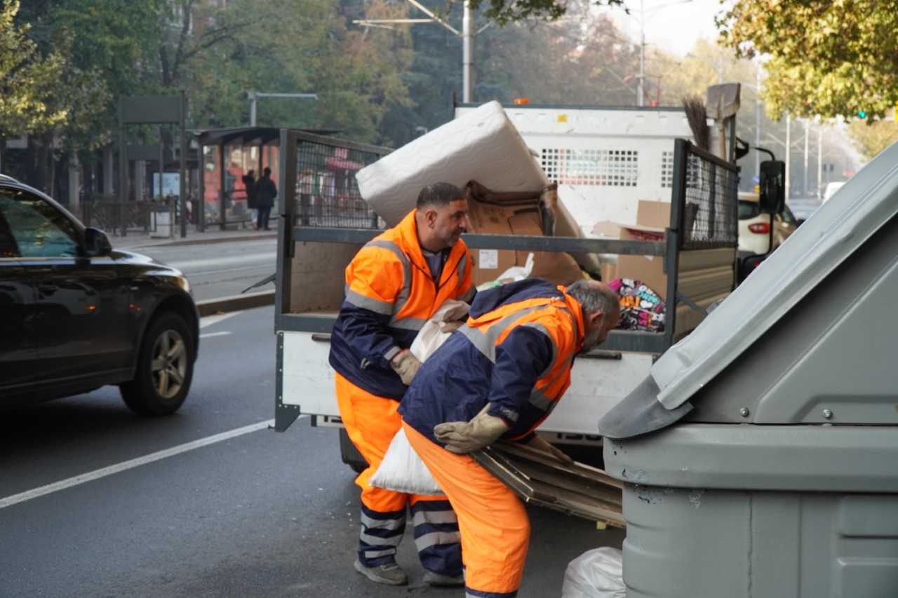 BESPLATNO ODNOŠENJE KABASTOG I ELEKTRONSKOG OTPADA: Akcija „Čistoće” tokom prvog vikenda u julu širom Beograda